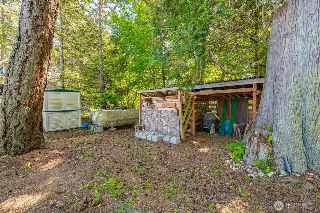 60 Eliza Island Bellingham WA 98226