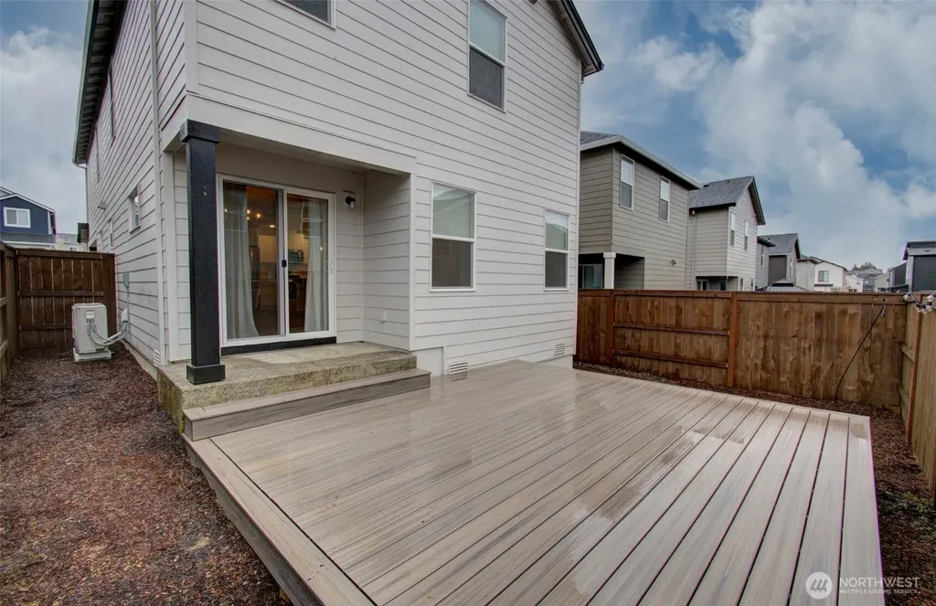 17503 NW 10th Avenue Ridgefield WA 98642