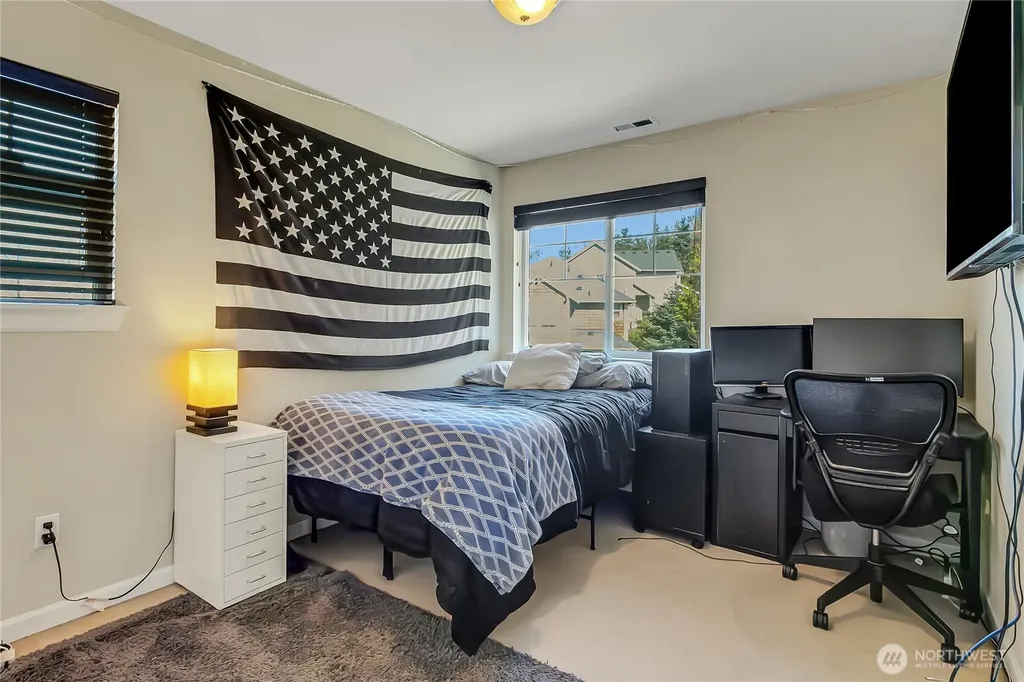 301 50th Street SE Auburn WA 98092
