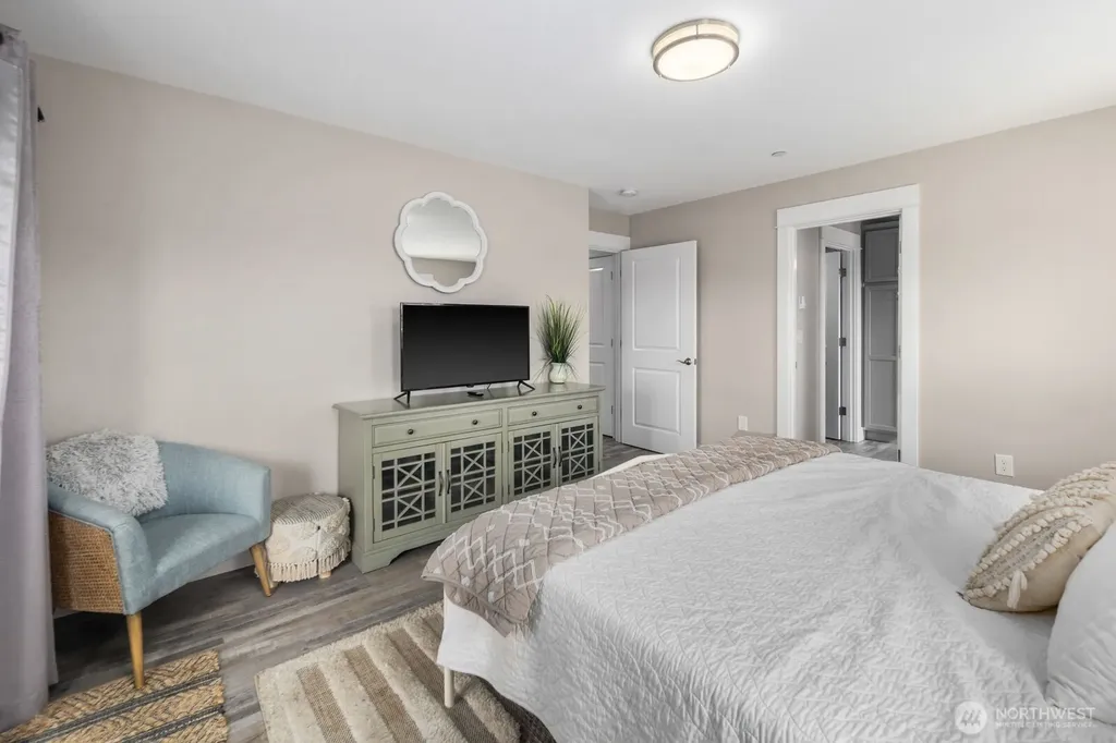 987 Alida Court SE Ocean Shores WA 98569