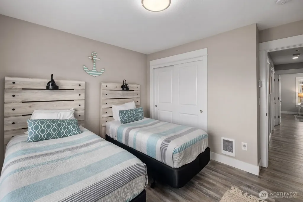 987 Alida Court SE Ocean Shores WA 98569