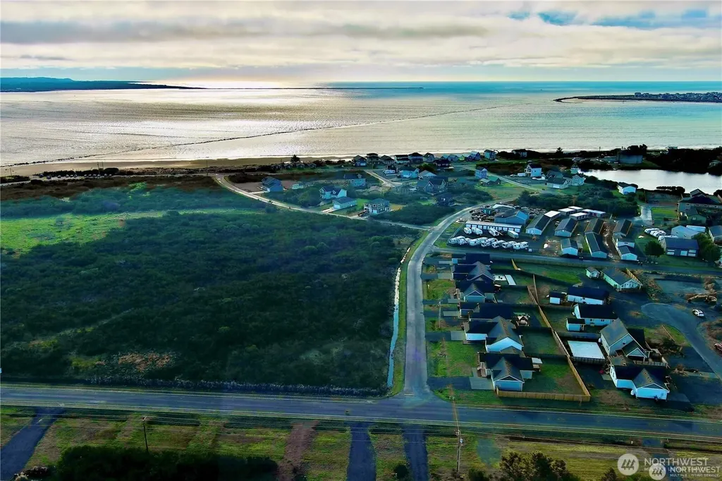 987 Alida Court SE Ocean Shores WA 98569