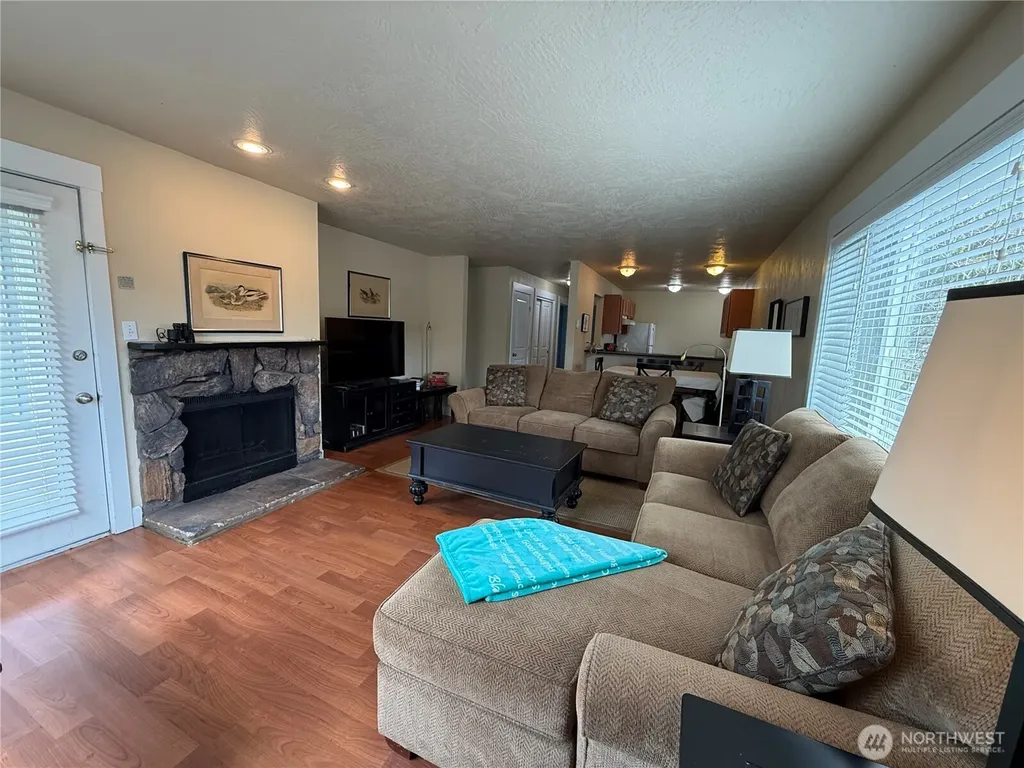 210 NW 26th Street Long Beach WA 98631