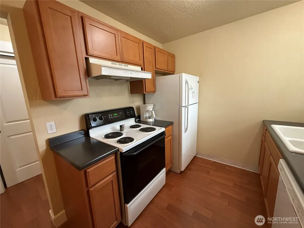 210 NW 26th Street Long Beach WA 98631