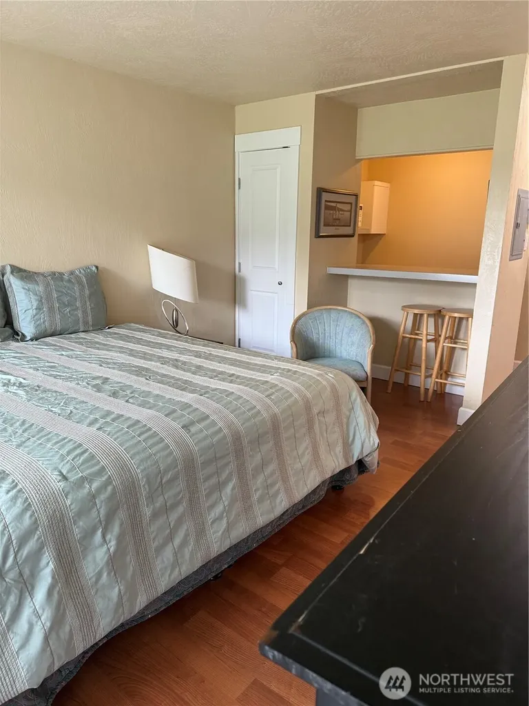 210 NW 26th Street Long Beach WA 98631
