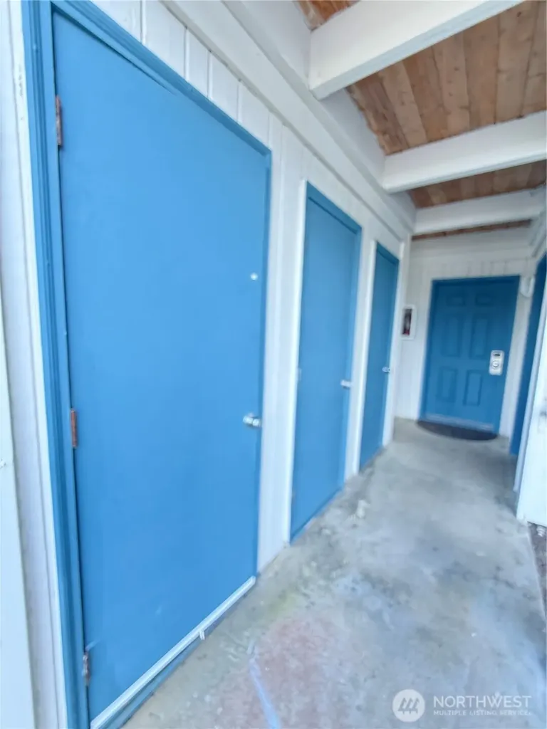 210 NW 26th Street Long Beach WA 98631