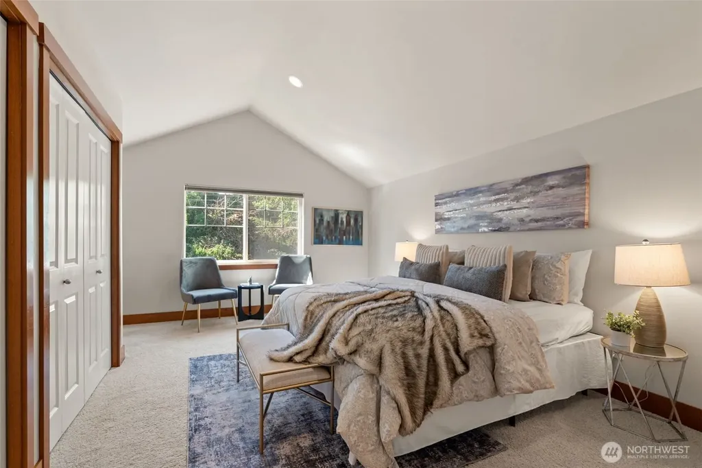 13718 N Midvale Avenue Seattle WA 98133