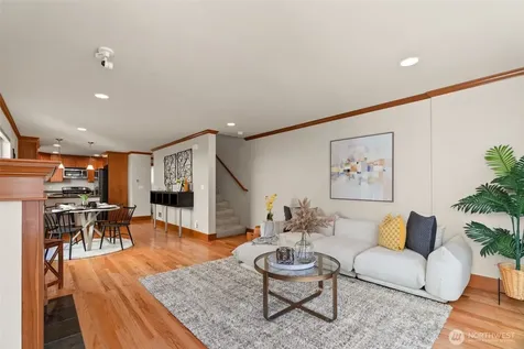13718 N Midvale Avenue Seattle WA 98133