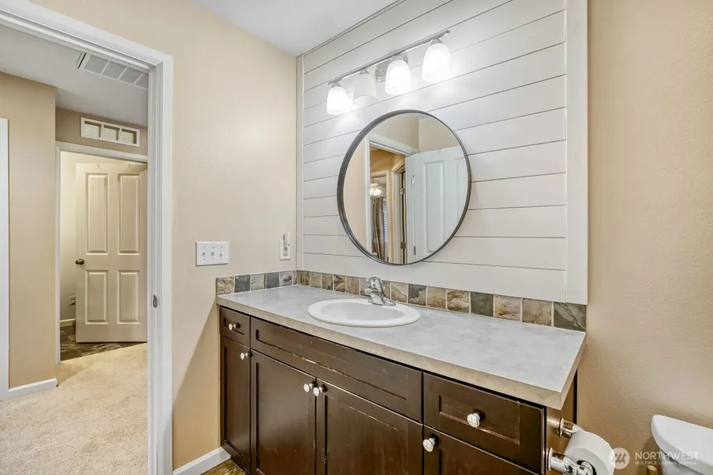 16720 80th Avenue Ct E Puyallup WA 98375