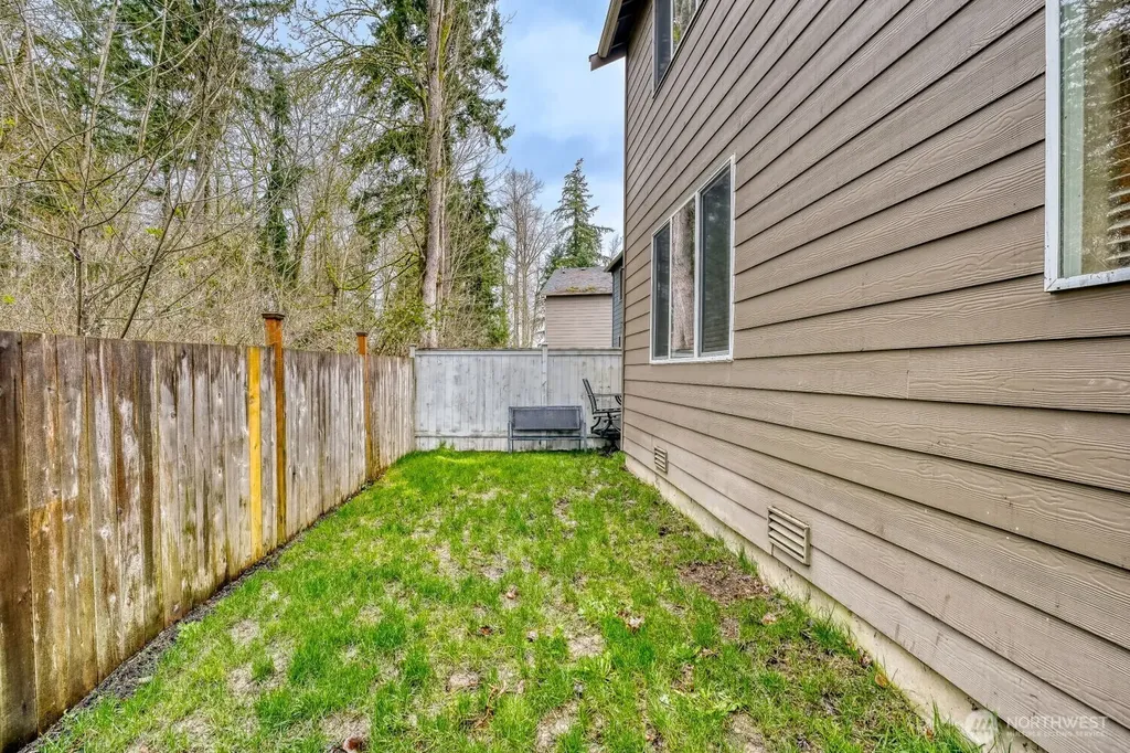 16720 80th Avenue Ct E Puyallup WA 98375