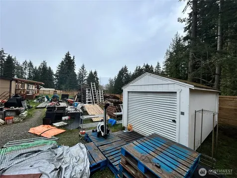 5013 80th Street E Tacoma WA 98443
