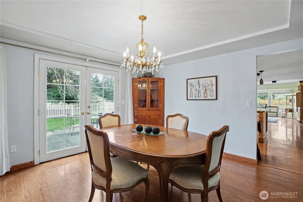 8002 Sapphire Drive SW Lakewood WA 98498