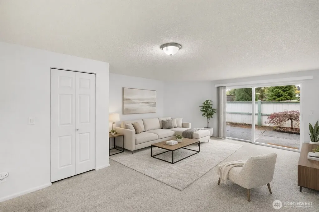 1721 SW 318th Place Federal Way WA 98023