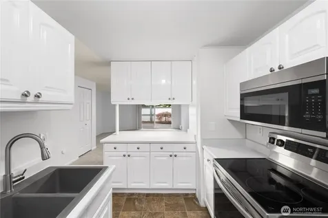 1721 SW 318th Place Federal Way WA 98023