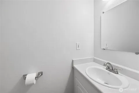 1721 SW 318th Place Federal Way WA 98023