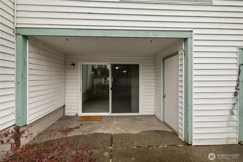 1721 SW 318th Place Federal Way WA 98023