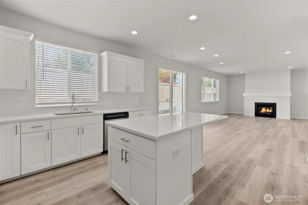 9116 Carlos Way NE Lacey WA 98516