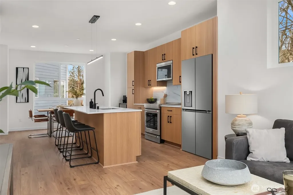 219 NE 75th Street Seattle WA 98115