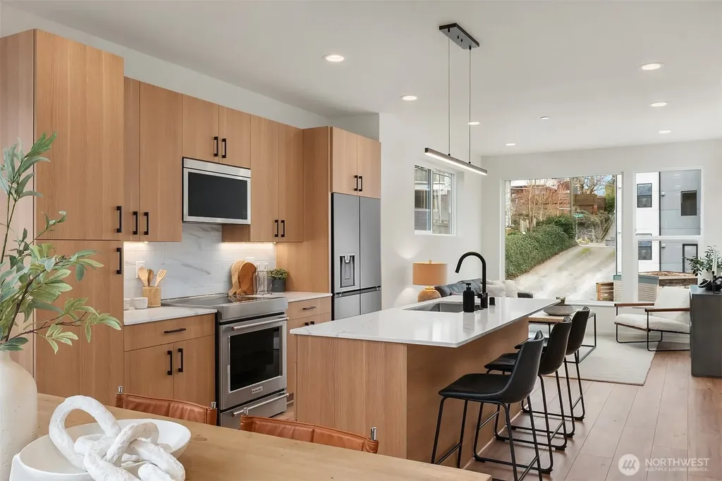 219 NE 75th Street Seattle WA 98115