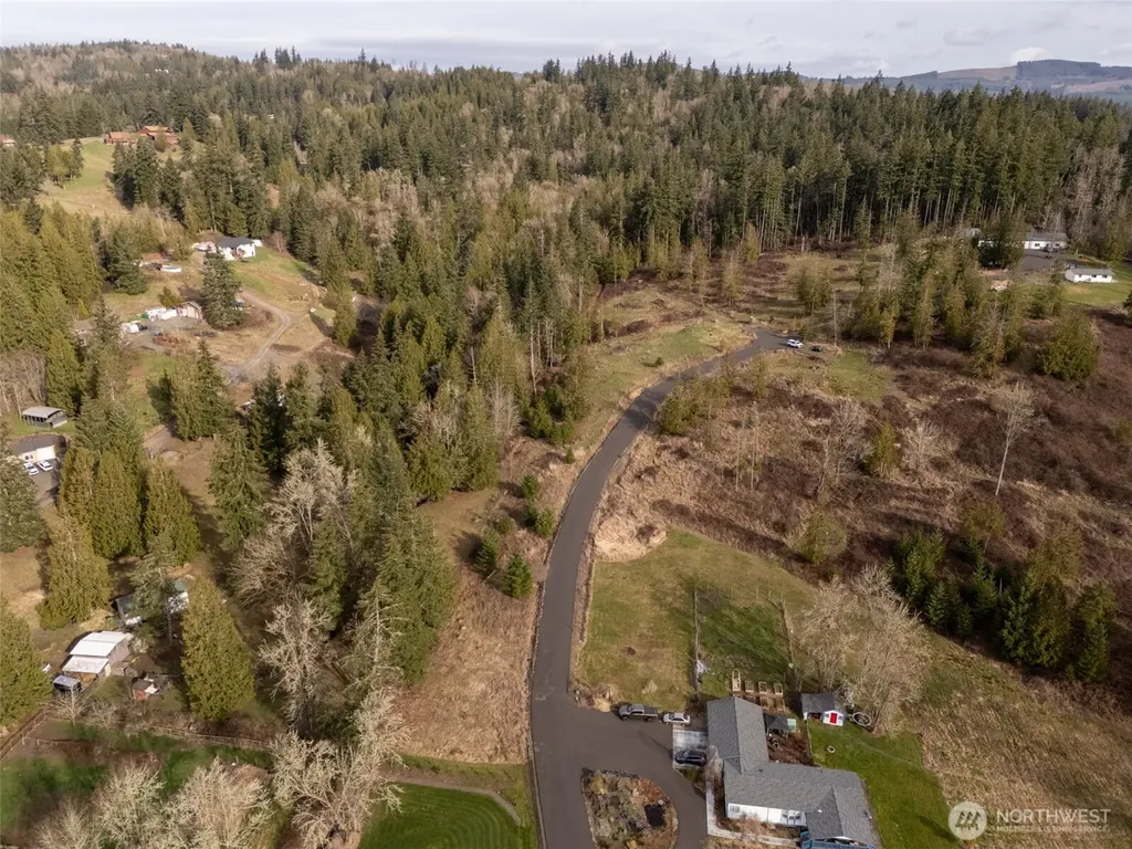426 Rose Garden Lane Kelso WA 98626