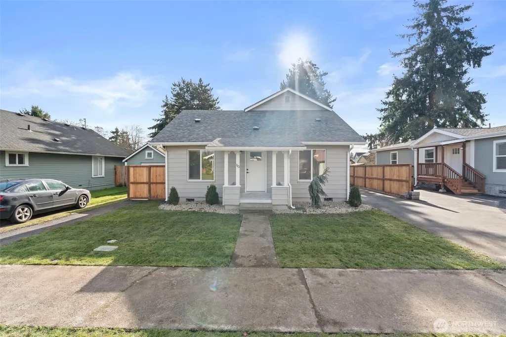 1110 W Walnut Centralia WA 98531