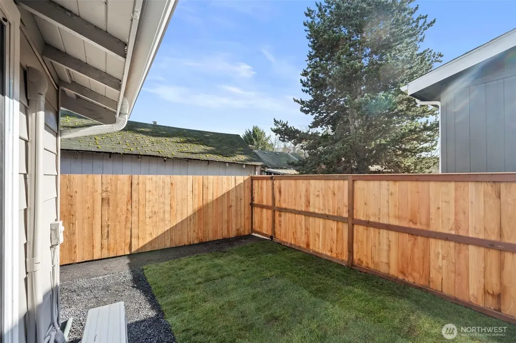 1110 W Walnut Centralia WA 98531