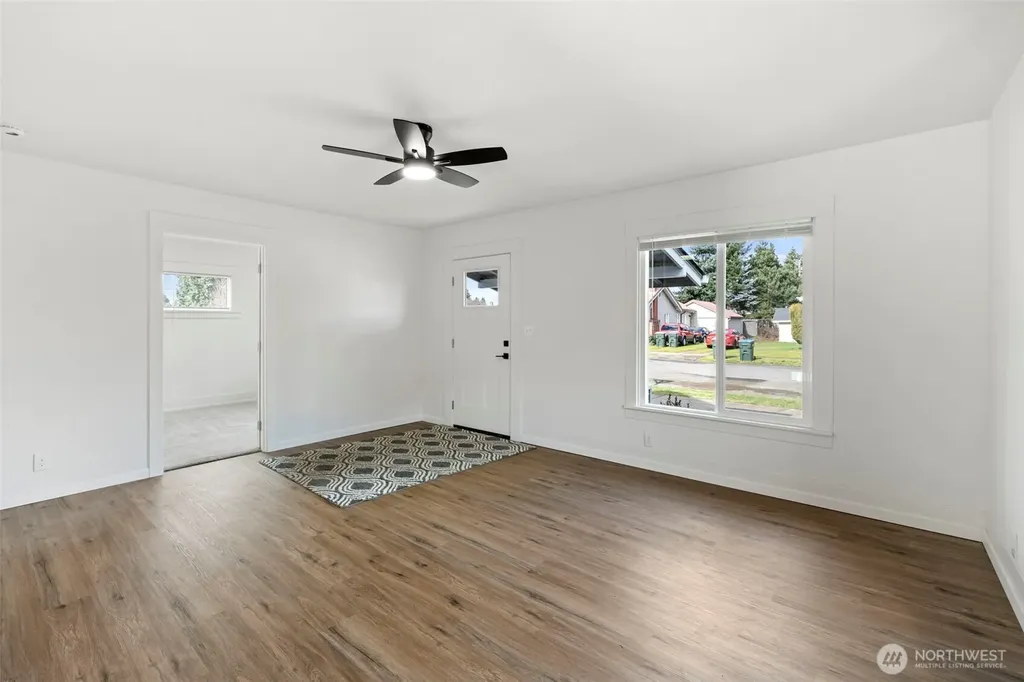 1110 W Walnut Centralia WA 98531