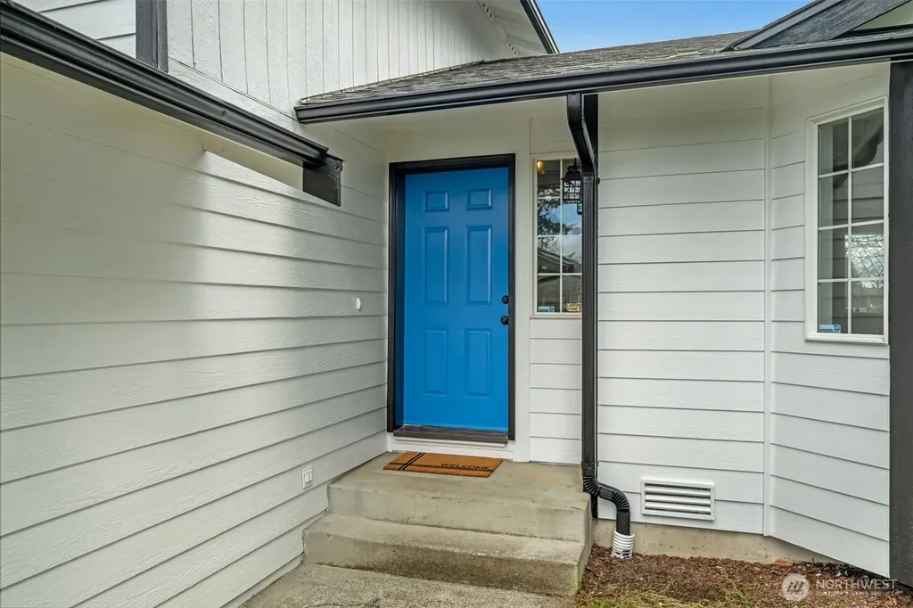 2205 65th Avenue NE Tacoma WA 98422