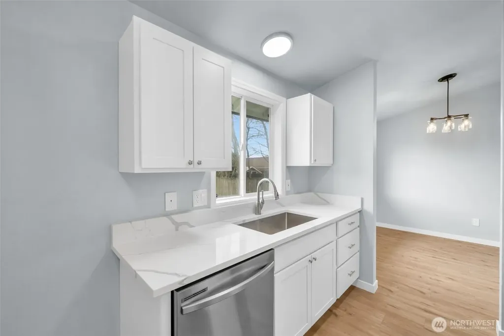 2205 65th Avenue NE Tacoma WA 98422