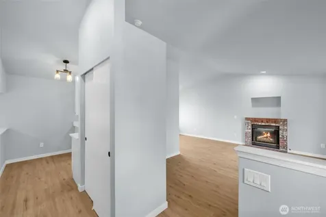 2205 65th Avenue NE Tacoma WA 98422