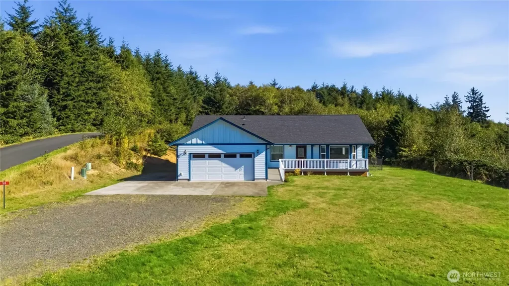 58 Alger Creek Heights Road Cathlamet WA 98612