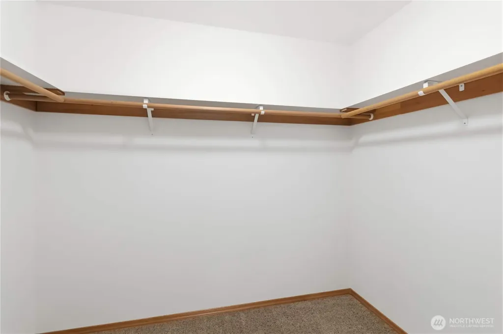 58 Alger Creek Heights Road Cathlamet WA 98612