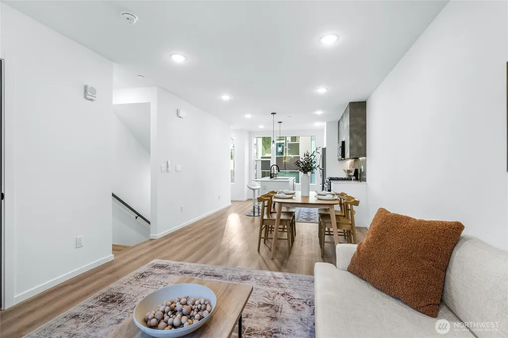 12510 35th Avenue NE Seattle WA 98125