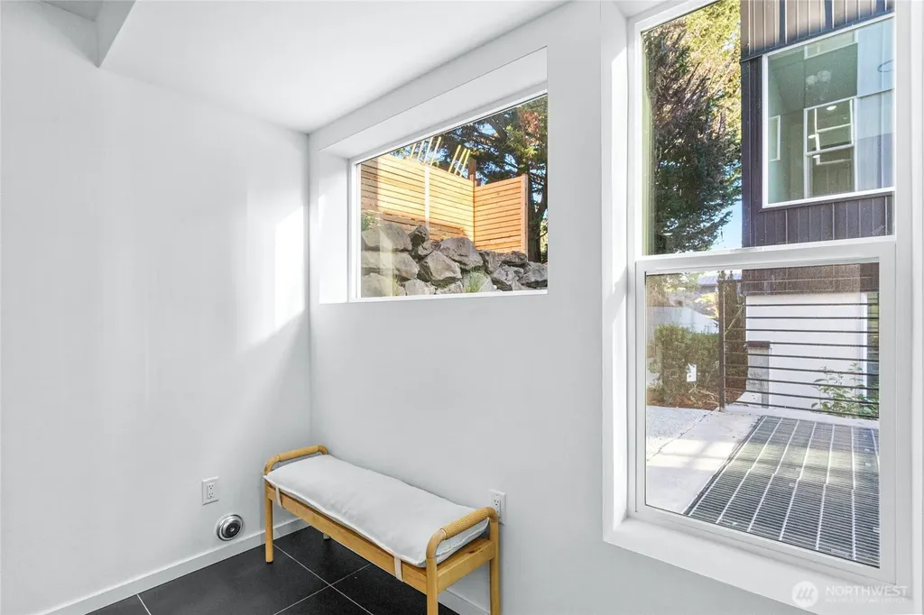 12510 35th Avenue NE Seattle WA 98125
