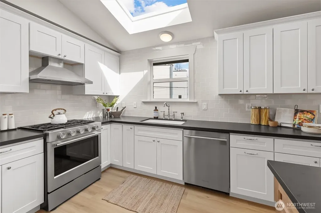 3020 17th Avenue S Seattle WA 98144