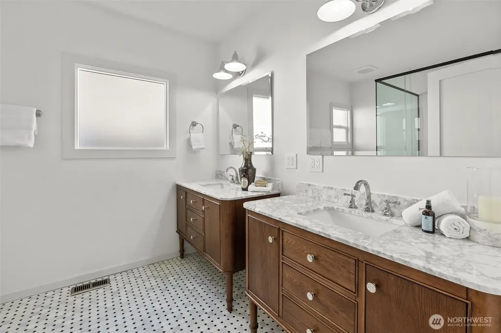 3020 17th Avenue S Seattle WA 98144