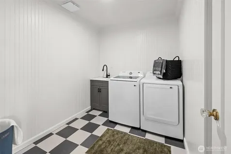 3020 17th Avenue S Seattle WA 98144