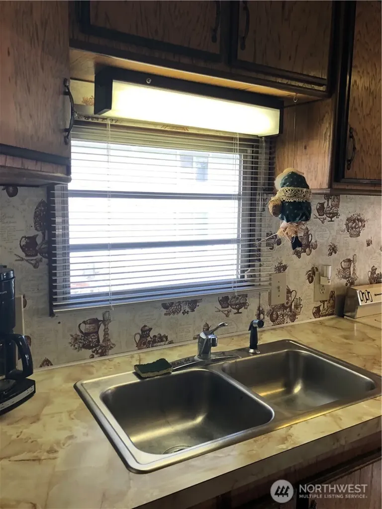 8818 Crescent Bar Road NW Quincy WA 98848