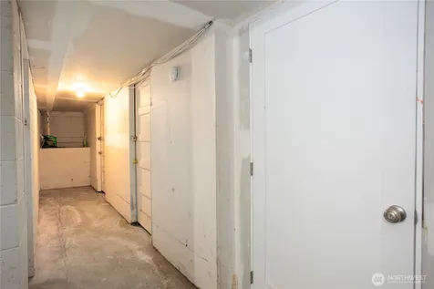 3572 E F Street Tacoma WA 98404
