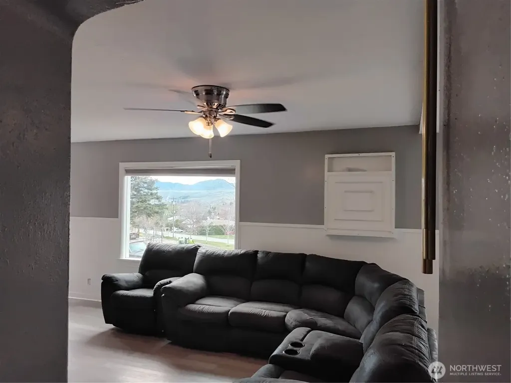 109 Antwine Avenue S Tonasket WA 98855