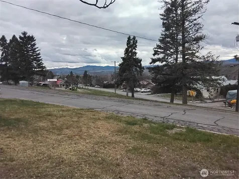 109 Antwine Avenue S Tonasket WA 98855