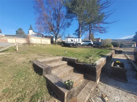 109 Antwine Avenue S Tonasket WA 98855