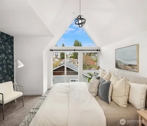 6037 42nd Avenue SW Seattle WA 98136