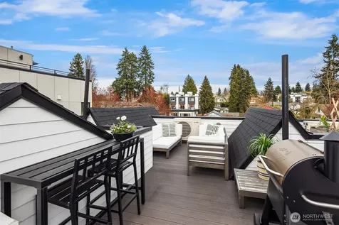 6037 42nd Avenue SW Seattle WA 98136