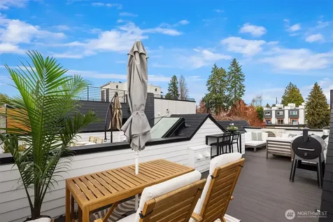 6037 42nd Avenue SW Seattle WA 98136