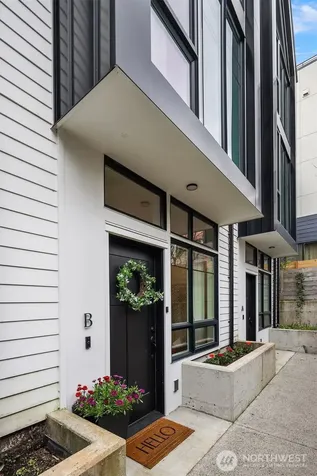 6037 42nd Avenue SW Seattle WA 98136