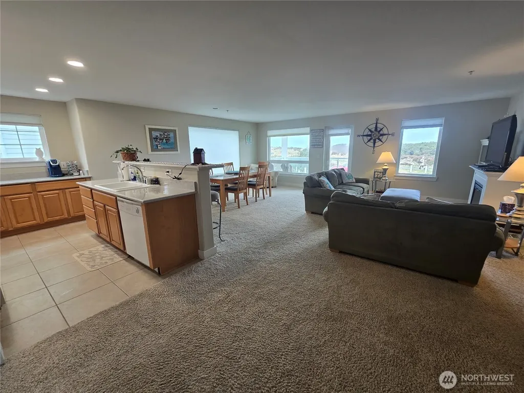 1600 W Ocean Avenue Westport WA 98595