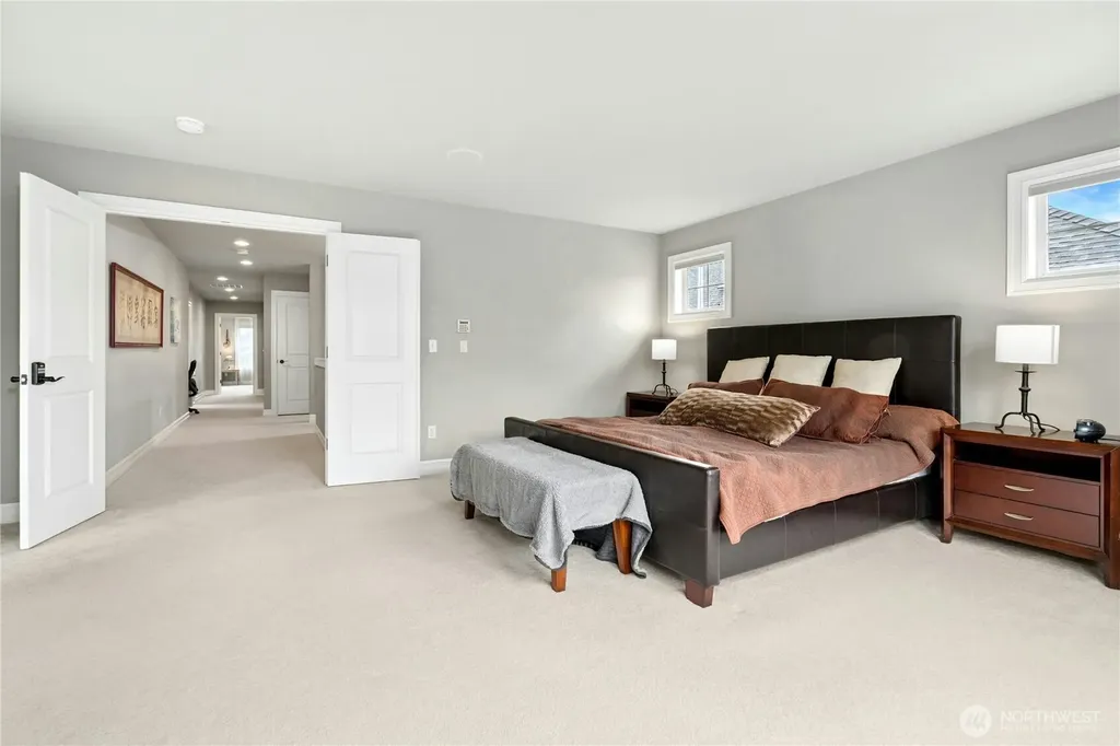 2411 30th Avenue NE Issaquah WA 98029