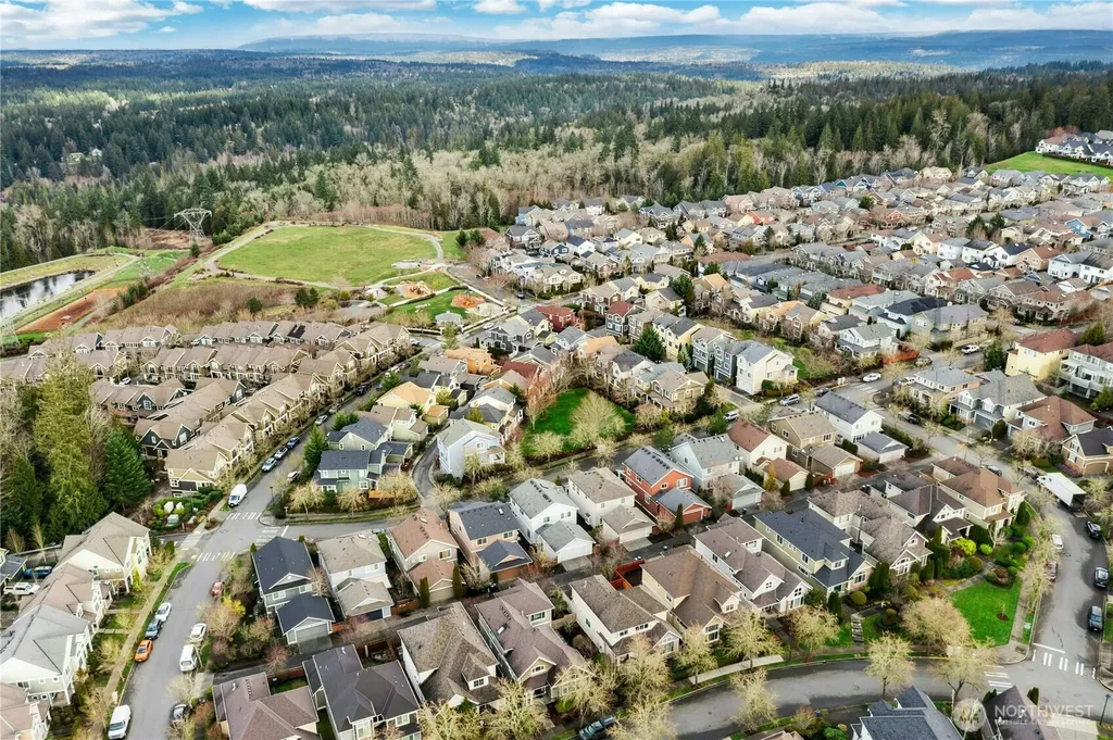 2411 30th Avenue NE Issaquah WA 98029