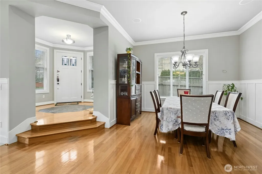 2411 30th Avenue NE Issaquah WA 98029